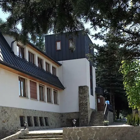 Podzamcze アパート *