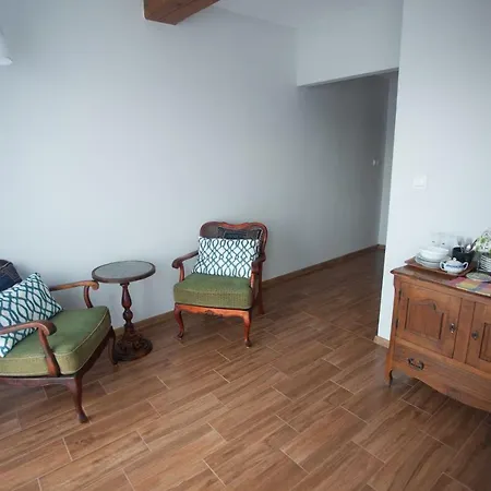 Podzamcze *
