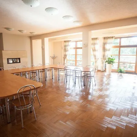 Podzamcze * Rożnów