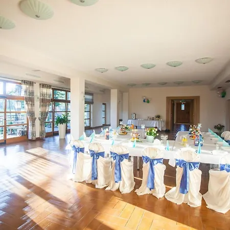 Podzamcze ロジヌフ