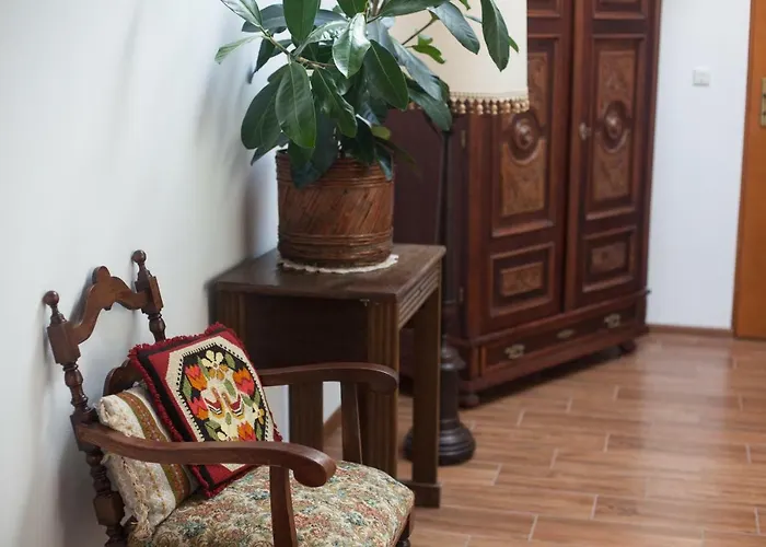 Podzamcze Apartmán *